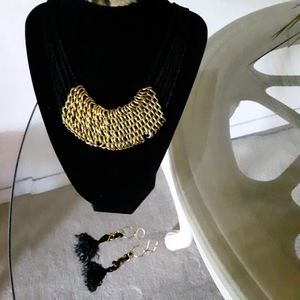 20' necklace with pierced earrings